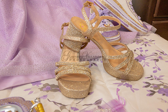 Amy Lopez quinceanera event celebration in Los Angeles Ca, photography and videography by Gustavo Villarreal. 323-633-8283, www.gvphotoandvideo.com