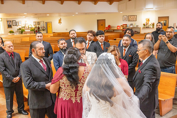 LINK #1-Luis and Luisa wedding celebration in Santa Ana Ca, reception at the Love Songs Venue in Perris Ca, photography and videography by Gustavo Villarreal, 323-633-8283, www.gvphotoandvideo.com