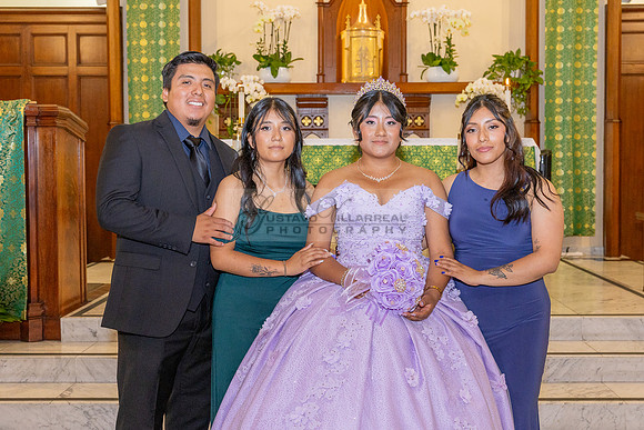 Amy Lopez quinceanera event celebration in Los Angeles Ca, photography and videography by Gustavo Villarreal. 323-633-8283, www.gvphotoandvideo.com