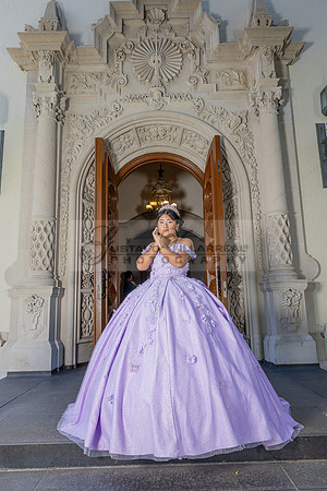 Amy Lopez quinceanera event celebration in Los Angeles Ca, photography and videography by Gustavo Villarreal. 323-633-8283, www.gvphotoandvideo.com