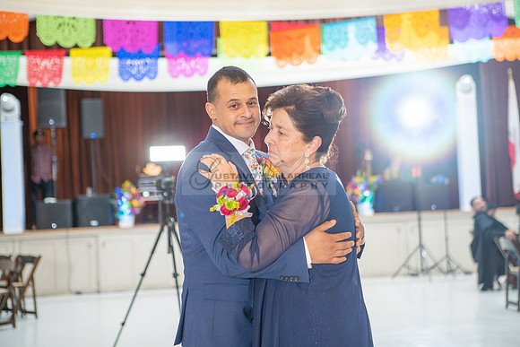 Reyna and Rene wedding celebration, reception, photographer, videographer at Pasadena city hall in Pasadena Ca, Gustavo Villarreal Photography, 323-633-8283, www.gvphotoandvideo.com