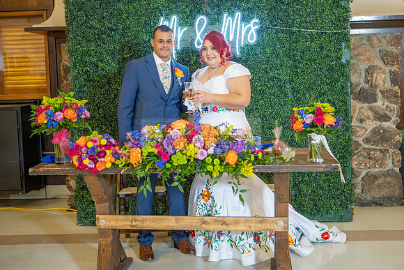 Reyna and Rene wedding celebration, reception, photographer, videographer at Pasadena city hall in Pasadena Ca, Gustavo Villarreal Photography, 323-633-8283, www.gvphotoandvideo.com