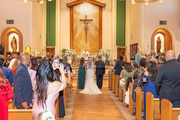 LINK #2 Stephanie and Albert wedding photography, celebration at Sonesta Redondo Beach and Marina in Redondo Beach Ca, photographer, videographer, Gustavo Villarreal, 323-633-8283, www.gvphotoandvideo