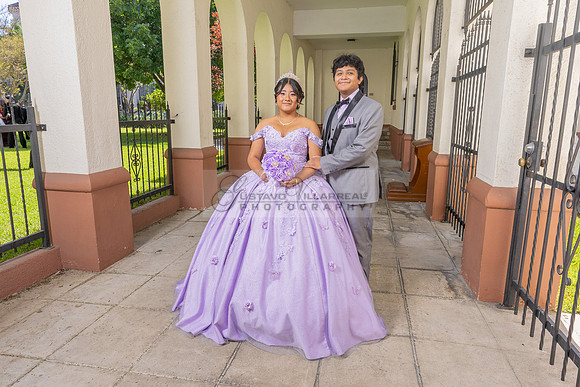 Amy Lopez quinceanera event celebration in Los Angeles Ca, photography and videography by Gustavo Villarreal. 323-633-8283, www.gvphotoandvideo.com