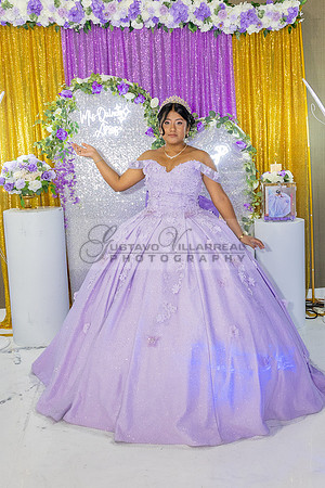 Amy Lopez quinceanera event celebration in Los Angeles Ca, photography and videography by Gustavo Villarreal. 323-633-8283, www.gvphotoandvideo.com