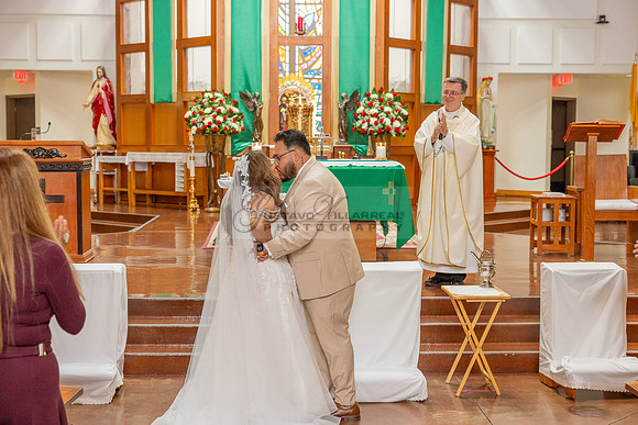 LINK #1-Luis and Luisa wedding celebration in Santa Ana Ca, reception at the Love Songs Venue in Perris Ca, photography and videography by Gustavo Villarreal, 323-633-8283, www.gvphotoandvideo.com