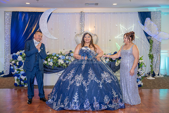 Lydia Grace Quinceanera celebration photography, videography at Luminarias Restaurant in Monterey Park Ca by Gustavo Villarreal photography, 323-633-8283