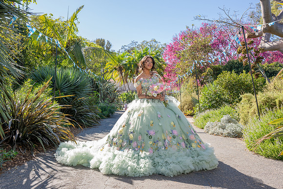 Emma Gutierrez quinceanera photo shoot, videos at South Coast Bo