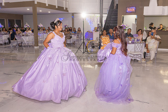 Amy Lopez quinceanera event celebration in Los Angeles Ca, photography and videography by Gustavo Villarreal. 323-633-8283, www.gvphotoandvideo.com