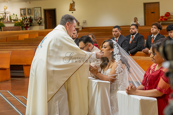 LINK #1-Luis and Luisa wedding celebration in Santa Ana Ca, reception at the Love Songs Venue in Perris Ca, photography and videography by Gustavo Villarreal, 323-633-8283, www.gvphotoandvideo.com