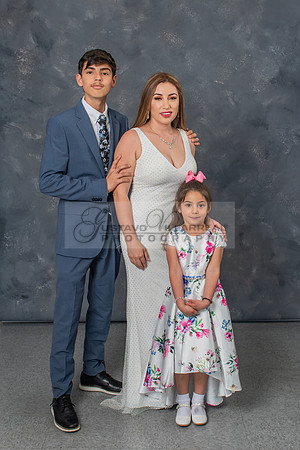 Ruth Studio Family Portraits, graduations in Whittier Ca, 323-633-8283, www.gvphotoandvideo.com