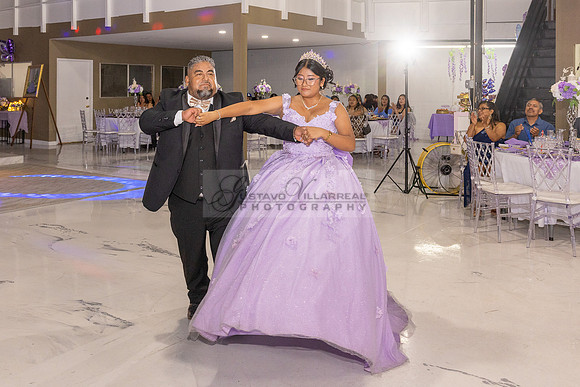 Amy Lopez quinceanera event celebration in Los Angeles Ca, photography and videography by Gustavo Villarreal. 323-633-8283, www.gvphotoandvideo.com