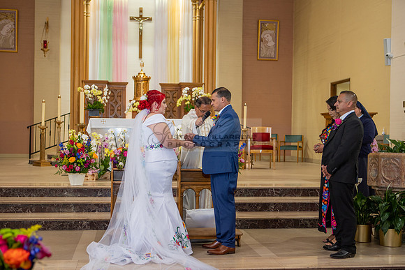 Reyna and Rene wedding celebration, reception, photographer, videographer at Pasadena city hall in Pasadena Ca, Gustavo Villarreal Photography, 323-633-8283, www.gvphotoandvideo.com