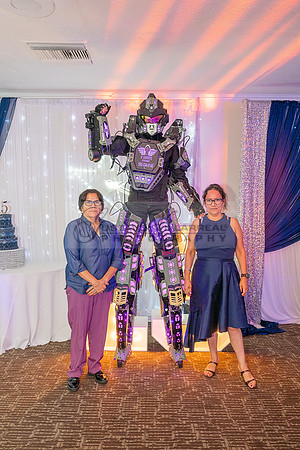 Lydia Grace Quinceanera celebration photography, videography at Luminarias Restaurant in Monterey Park Ca by Gustavo Villarreal photography, 323-633-8283
