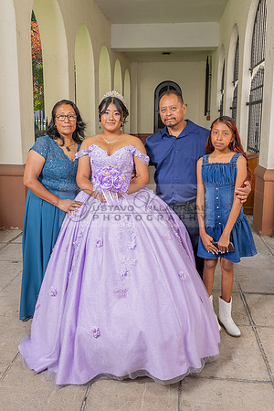 Amy Lopez quinceanera event celebration in Los Angeles Ca, photography and videography by Gustavo Villarreal. 323-633-8283, www.gvphotoandvideo.com