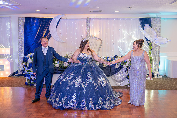 Lydia Grace Quinceanera celebration photography, videography at Luminarias Restaurant in Monterey Park Ca by Gustavo Villarreal photography, 323-633-8283