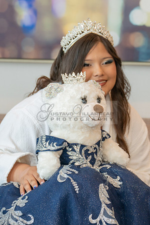 Lydia Grace Quinceanera celebration photography, videography at Luminarias Restaurant in Monterey Park Ca by Gustavo Villarreal photography, 323-633-8283
