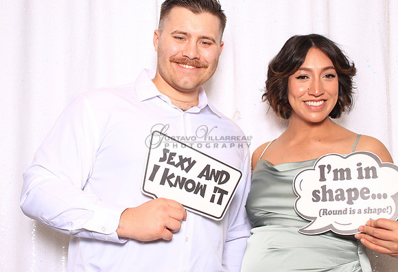 Stephanie and Albert wedding celebration, photo booth in Redondo Beach Ca, Gustavo Villarreal Photography, 323-633-8283, www.gvphotoandvideo.com