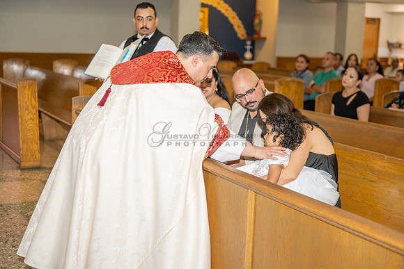 Nazareth Bautizo fotografias y videos en Whittier Ca, reception at Grand premier Banquet hall in Gardena Ca. Gustavo Villarreal photographer 323-633-8283, www.gvphotoandvideo.com