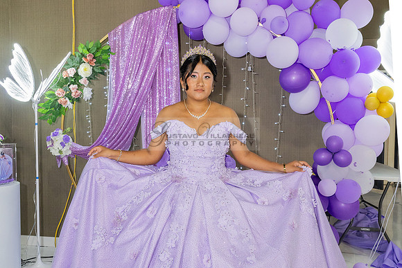 Amy Lopez quinceanera event celebration in Los Angeles Ca, photography and videography by Gustavo Villarreal. 323-633-8283, www.gvphotoandvideo.com