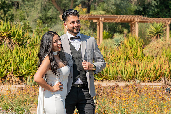 Erick and Yomira wedding, engagement photos at Los Angeles Arboretum & Botanic Garden in Arcadia Ca, images by Gustavo Villarreal Photography, 323-633-8283, www.gvphotoandvideo.com