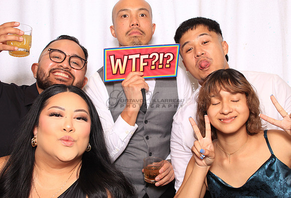 Stephanie and Albert wedding celebration, photo booth in Redondo Beach Ca, Gustavo Villarreal Photography, 323-633-8283, www.gvphotoandvideo.com