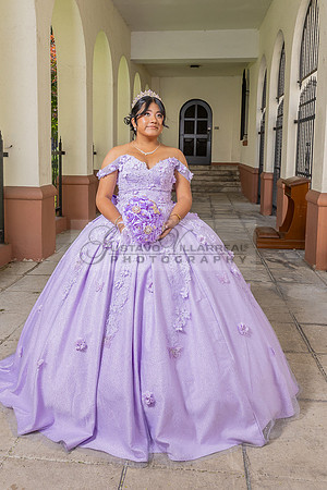 Amy Lopez quinceanera event celebration in Los Angeles Ca, photography and videography by Gustavo Villarreal. 323-633-8283, www.gvphotoandvideo.com