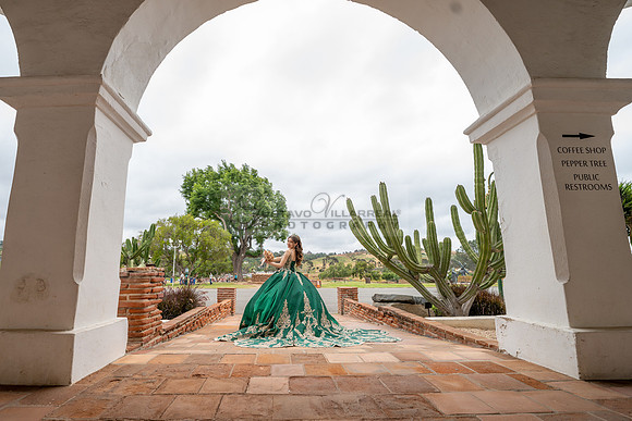 Quinceaneras photoshoot, photographer, videographer at San Luis