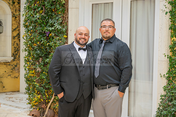 LINK #1-Ana Gabriela and Giovan wedding celebration, reception at Temple Emanuel of Beverly Hills Ca, wedding photos at Sunset States in Los Angeles California, photography and videography by Gustavo