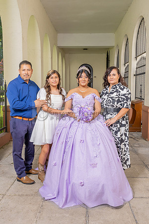 Amy Lopez quinceanera event celebration in Los Angeles Ca, photography and videography by Gustavo Villarreal. 323-633-8283, www.gvphotoandvideo.com