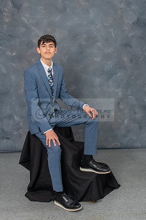 Ruth Studio Family Portraits, graduations in Whittier Ca, 323-633-8283, www.gvphotoandvideo.com