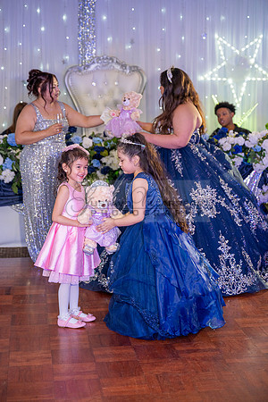 Lydia Grace Quinceanera celebration photography, videography at Luminarias Restaurant in Monterey Park Ca by Gustavo Villarreal photography, 323-633-8283