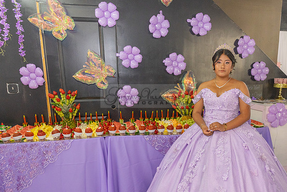 Amy Lopez quinceanera event celebration in Los Angeles Ca, photography and videography by Gustavo Villarreal. 323-633-8283, www.gvphotoandvideo.com