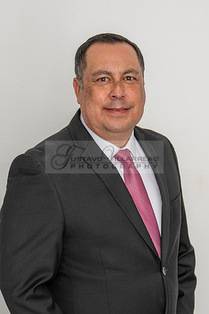 Jose Mireles Business Headshots, corporate, realtor, in Whittier California, Gustavo Villarreal photography, 323-633-8283