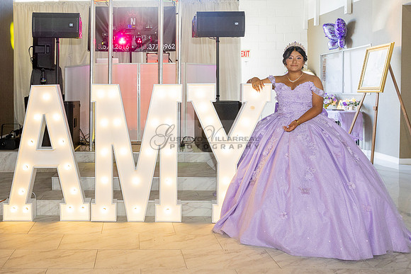 Amy Lopez quinceanera event celebration in Los Angeles Ca, photography and videography by Gustavo Villarreal. 323-633-8283, www.gvphotoandvideo.com