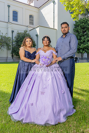 Amy Lopez quinceanera event celebration in Los Angeles Ca, photography and videography by Gustavo Villarreal. 323-633-8283, www.gvphotoandvideo.com