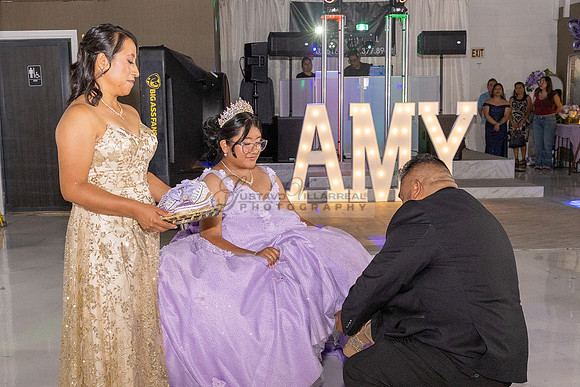 Amy Lopez quinceanera event celebration in Los Angeles Ca, photography and videography by Gustavo Villarreal. 323-633-8283, www.gvphotoandvideo.com
