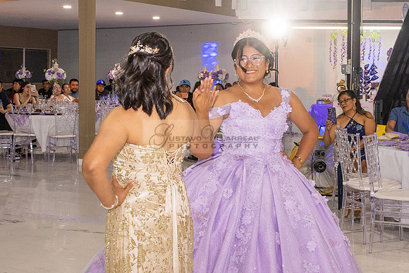 Amy Lopez quinceanera event celebration in Los Angeles Ca, photography and videography by Gustavo Villarreal. 323-633-8283, www.gvphotoandvideo.com