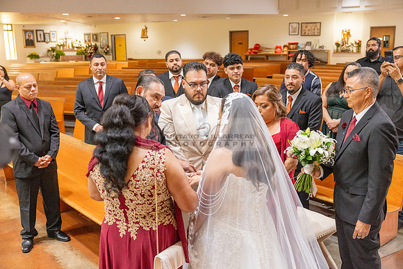 LINK #1-Luis and Luisa wedding celebration in Santa Ana Ca, reception at the Love Songs Venue in Perris Ca, photography and videography by Gustavo Villarreal, 323-633-8283, www.gvphotoandvideo.com