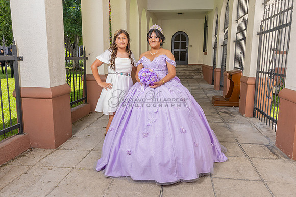 Amy Lopez quinceanera event celebration in Los Angeles Ca, photography and videography by Gustavo Villarreal. 323-633-8283, www.gvphotoandvideo.com