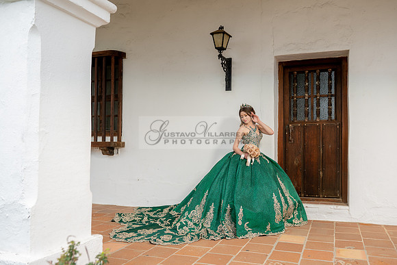 Quinceaneras photoshoot, photographer, videographer at San Luis Rey Mission in Oceanside Ca. 323-633-8283 www.gvphotoandvideo.com