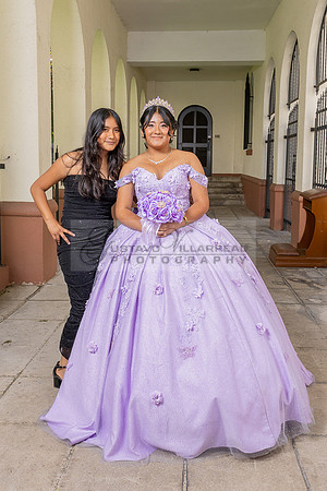 Amy Lopez quinceanera event celebration in Los Angeles Ca, photography and videography by Gustavo Villarreal. 323-633-8283, www.gvphotoandvideo.com