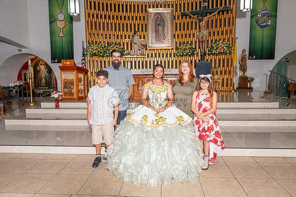 Arianna Tejada quinceanera celebration, photography, videography at Our lady of Guadalupe in El Monte Ca, Fiesta Mexican banquet Hall Montclair Ca, Gustavo Villarreal photo and video, 323-633-8283, ww