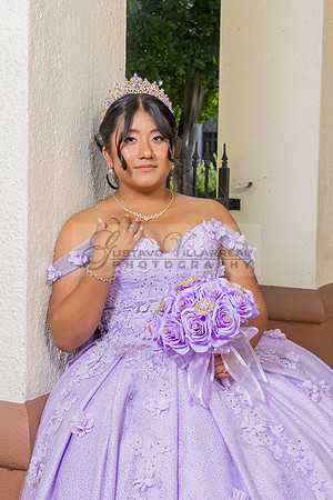 Amy Lopez quinceanera event celebration in Los Angeles Ca, photography and videography by Gustavo Villarreal. 323-633-8283, www.gvphotoandvideo.com