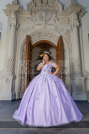 Amy Lopez quinceanera event celebration in Los Angeles Ca, photography and videography by Gustavo Villarreal. 323-633-8283, www.gvphotoandvideo.com