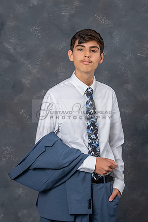 Ruth Studio Family Portraits, graduations in Whittier Ca, 323-633-8283, www.gvphotoandvideo.com