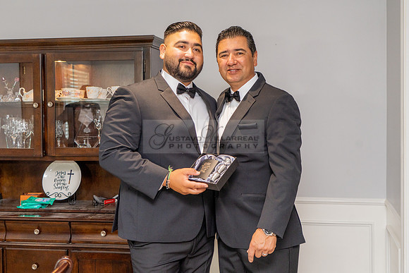Susana and Jon wedding celebration at Candlewood Country Club in Whittier Ca, Gustavo Villarreal photographer, videographer 323-633-8283, www.gvphotoandvideo.com