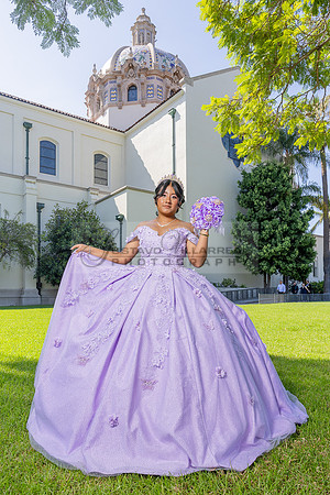 Amy Lopez quinceanera event celebration in Los Angeles Ca, photography and videography by Gustavo Villarreal. 323-633-8283, www.gvphotoandvideo.com