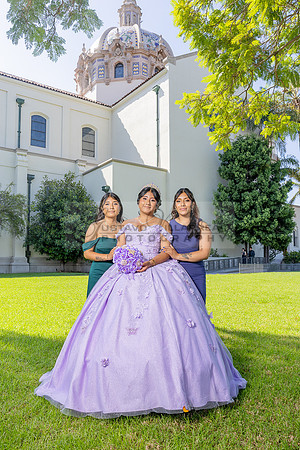 Amy Lopez quinceanera event celebration in Los Angeles Ca, photography and videography by Gustavo Villarreal. 323-633-8283, www.gvphotoandvideo.com