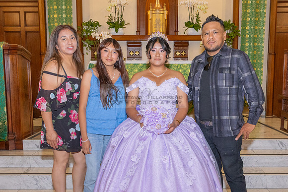 Amy Lopez quinceanera event celebration in Los Angeles Ca, photography and videography by Gustavo Villarreal. 323-633-8283, www.gvphotoandvideo.com